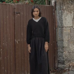 Gillian Stevens Lily Pullover Sweater Noir